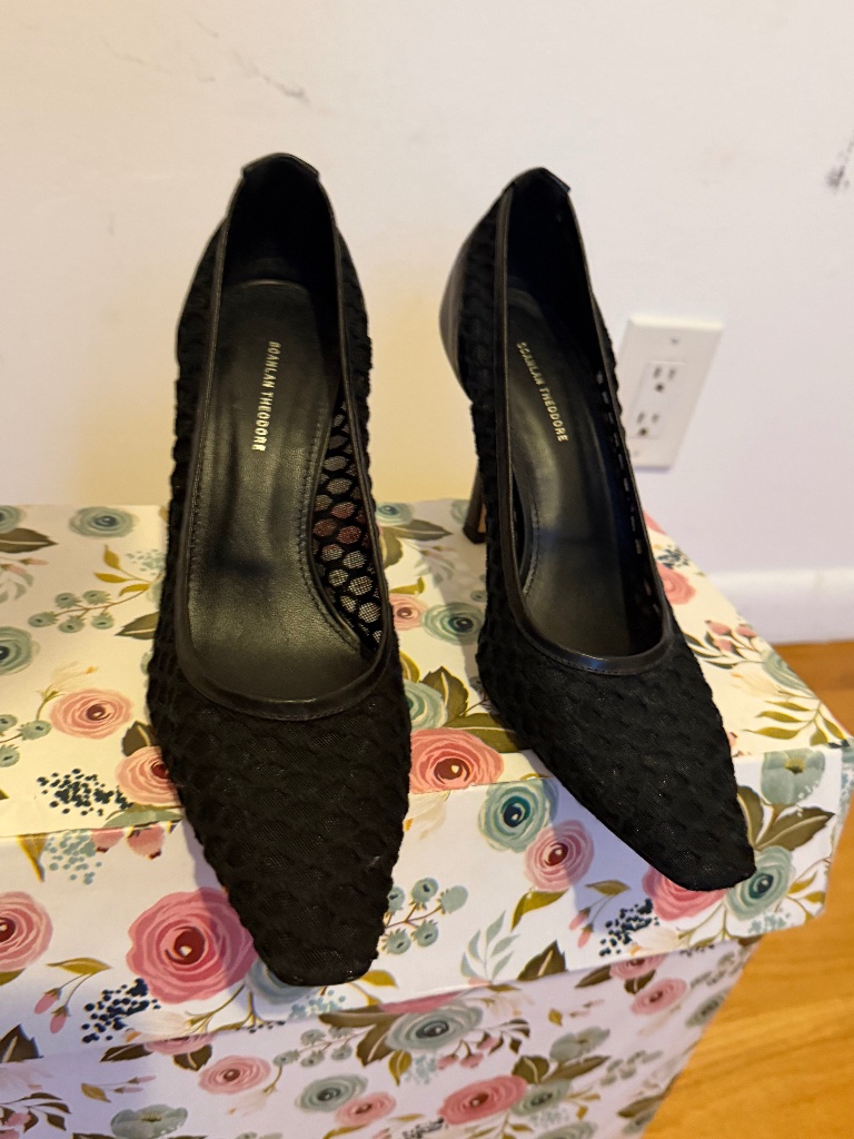 Scanlan Theodore Black Mesh Pointed Toe Heels Pumps Eu 38 Made In Italy